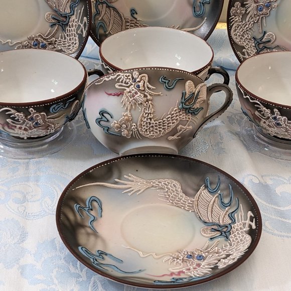 COPY - Amazing Detailed Vtg. Moriage Dragonware Porcelain Teacup/ Saucer 3 Sets… - Picture 12 of 14